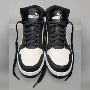 Puma Black and White Sneakers - Men's.